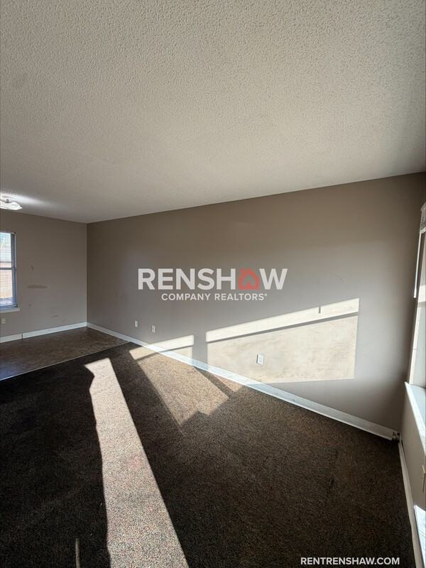 142 Harrison Rd #33 - Photo 5 of 16