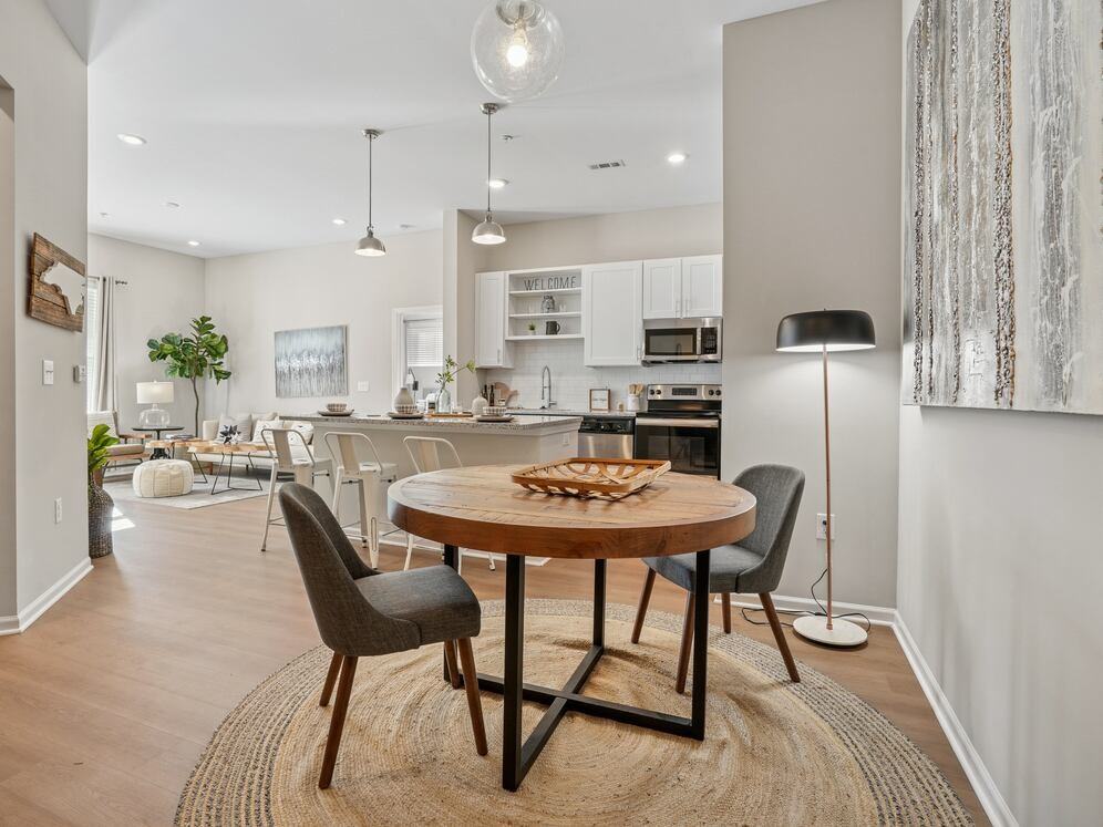 Avalon at Palisades - Photo 3 of 50