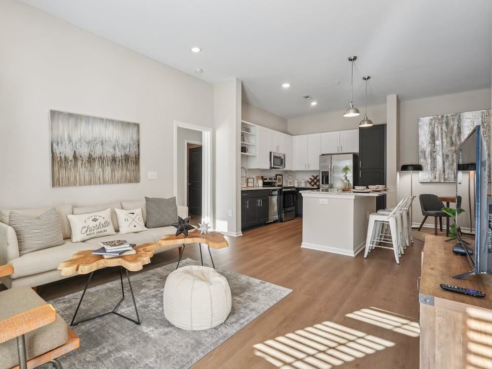 Avalon at Palisades - Photo 4 of 50