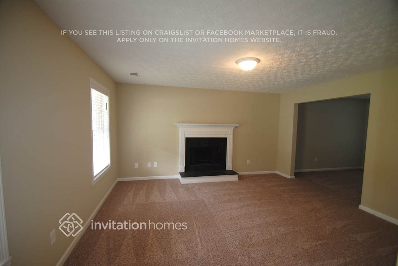 455 Allens Landing Ct - Photo 4 of 10