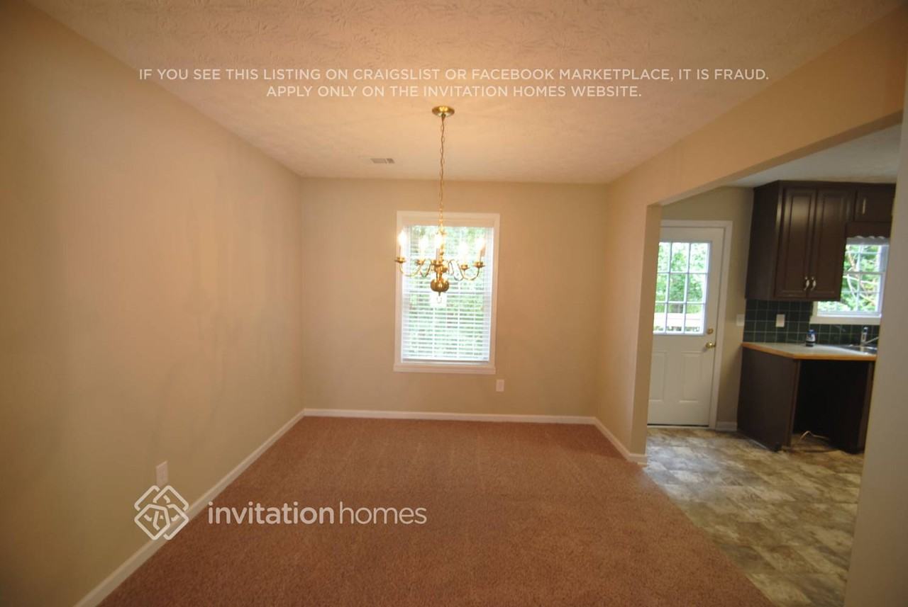 455 Allens Landing Ct - Photo 5 of 10