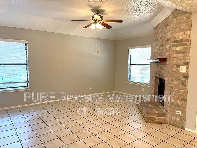 7809 Topawa Cv #B - Photo 2 of 15