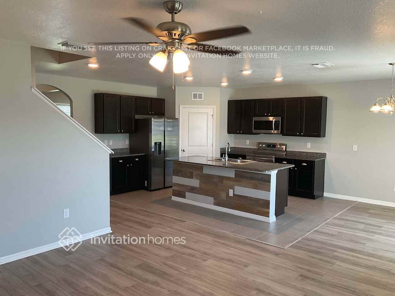 5009 Blue Willow Way - Photo 3 of 19