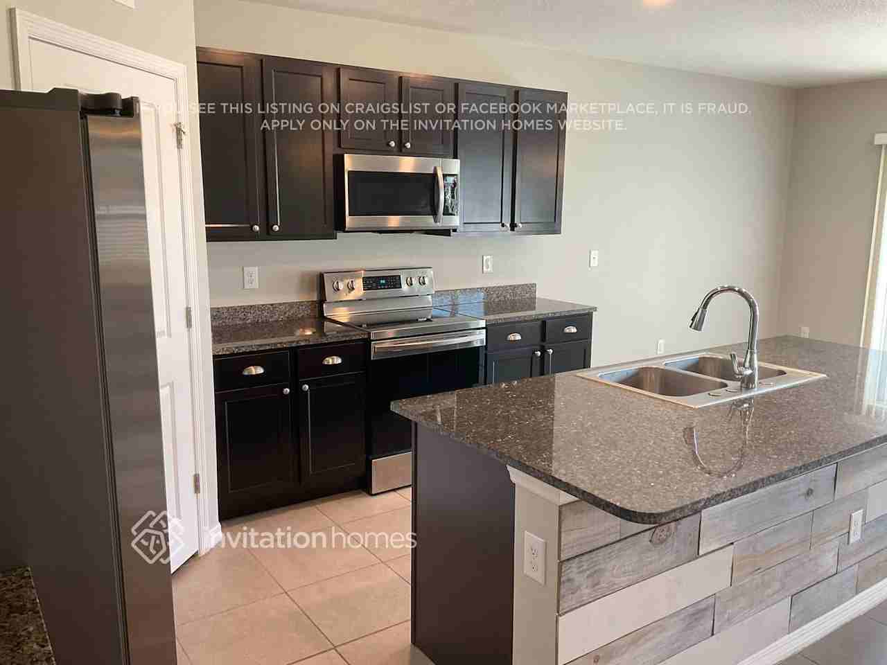 5009 Blue Willow Way - Photo 4 of 19