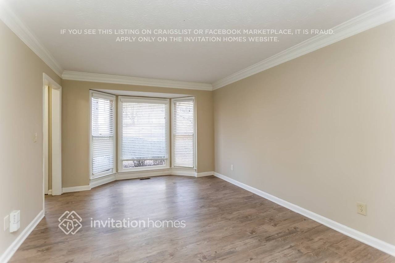 1266 Clairmont Ct - Photo 6 of 19