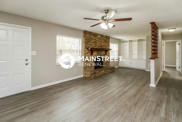 5133 Oak Hill Dr - Photo 4 of 16