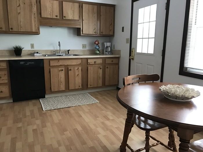 430 Tracy Ln #3 - Photo 4 of 6