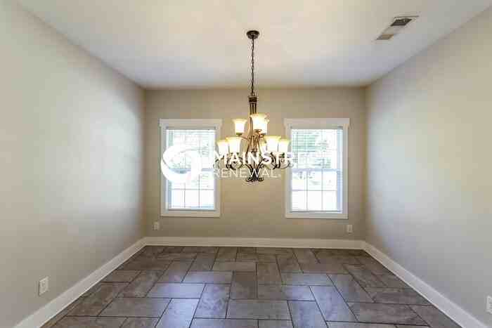 2973 Cascade Cir - Photo 4 of 17