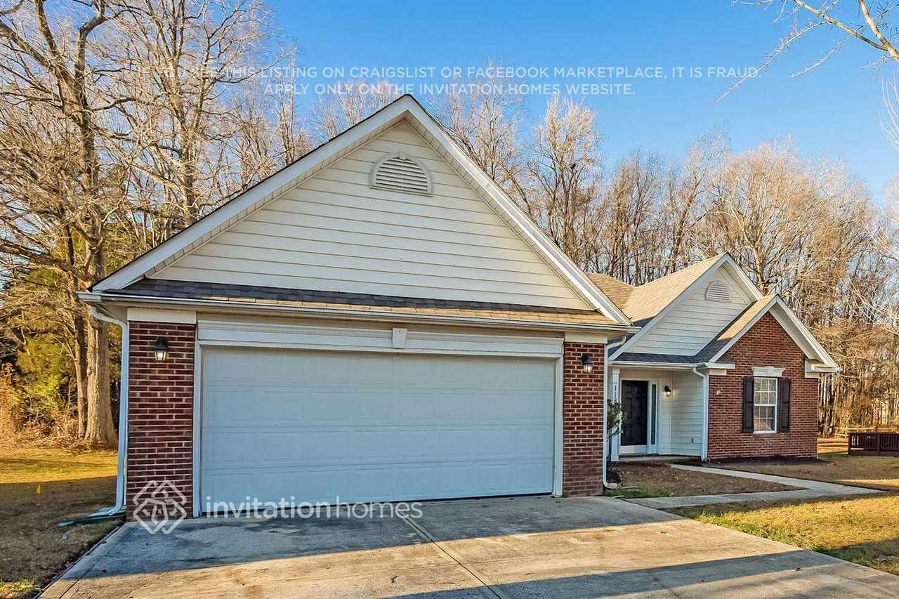 11803 Winter Pine Ln - Photo 3 of 18