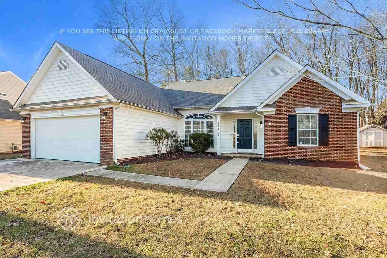 11803 Winter Pine Ln - Photo 4 of 18