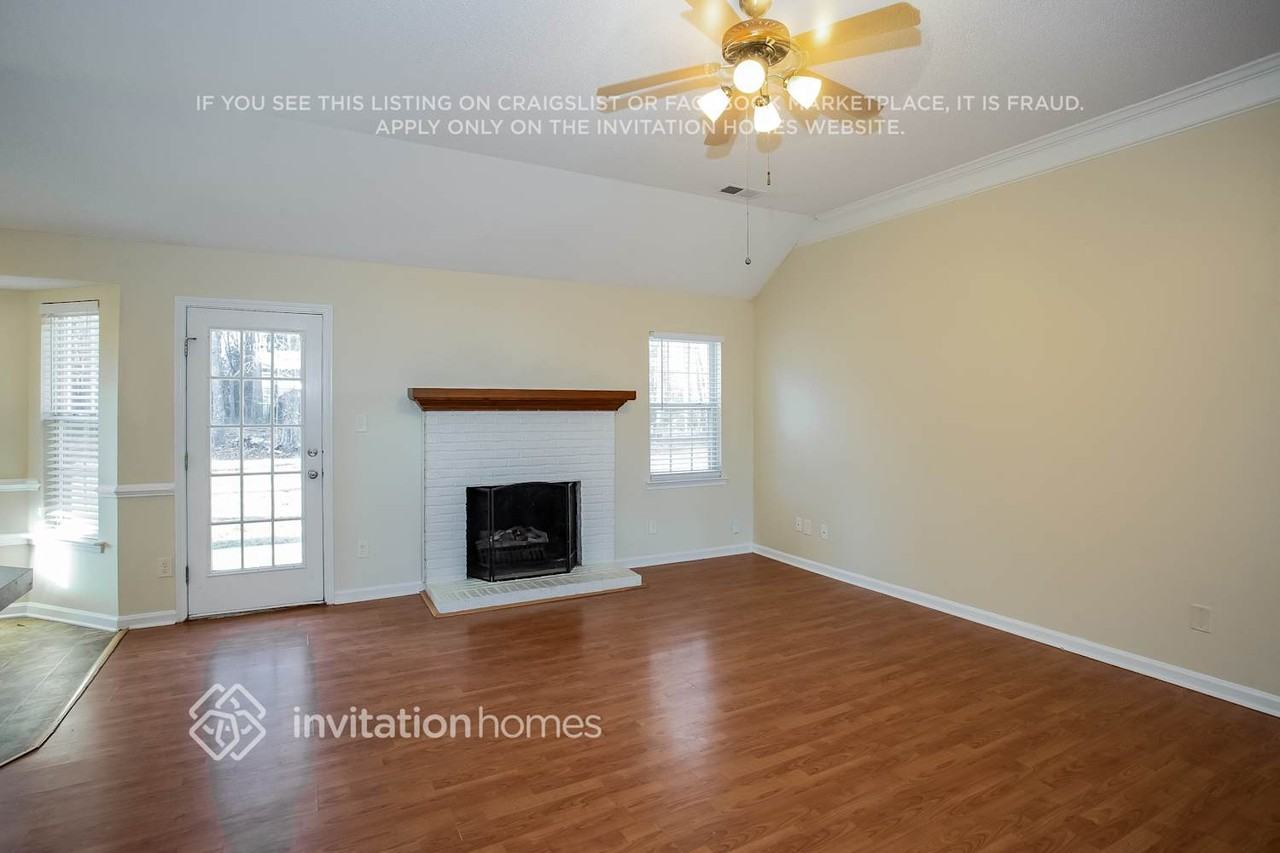 11803 Winter Pine Ln - Photo 6 of 18