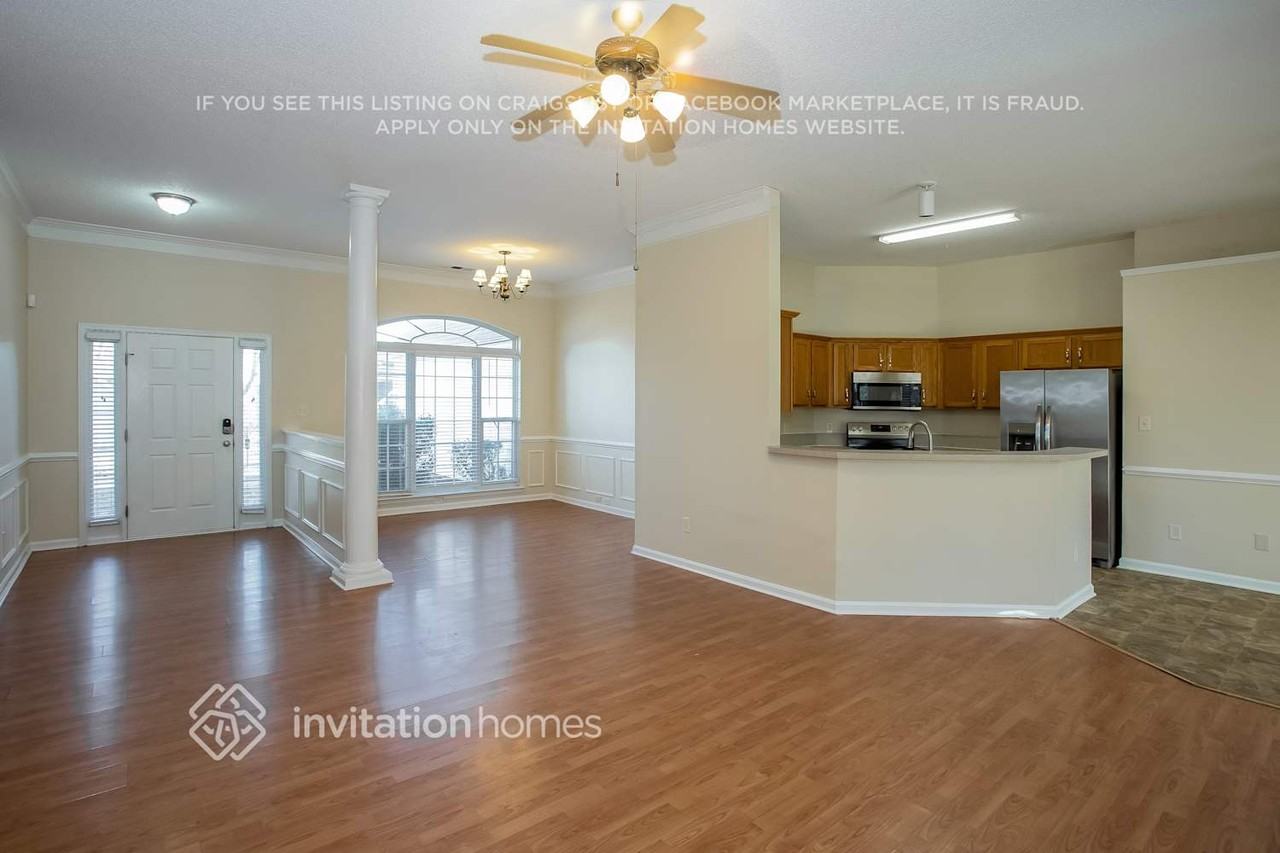 11803 Winter Pine Ln - Photo 7 of 18