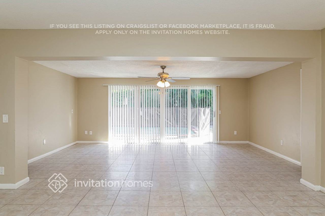 250 Sw 12th Ave - Photo 6 of 18