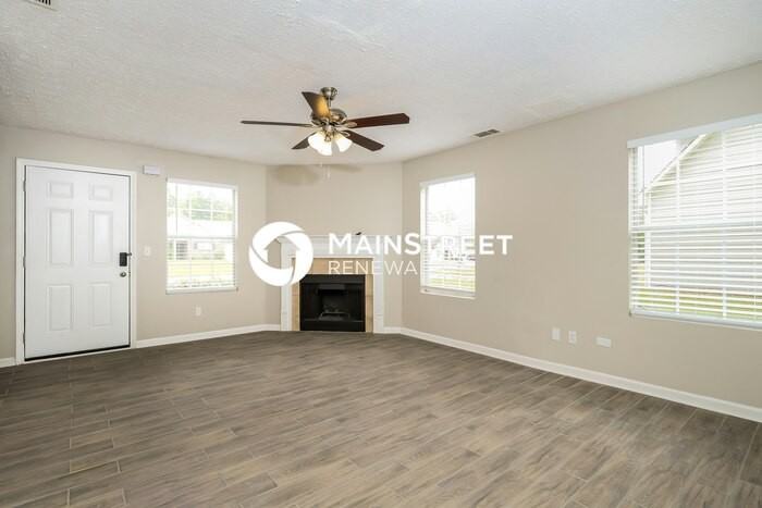 5485 Denny Dr - Photo 4 of 17