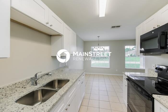 3206 51st St W - Photo 7 of 16