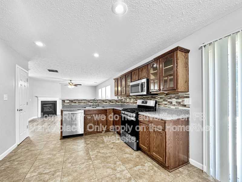 4045 Springvale Way - Photo 5 of 24