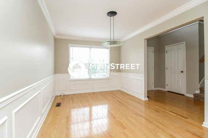 2116 Camille Dr - Photo 6 of 17