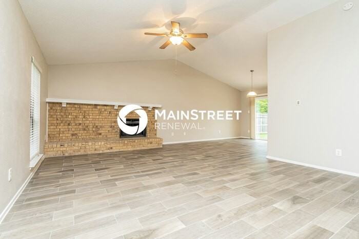 1712 Homestead St - Photo 3 of 16