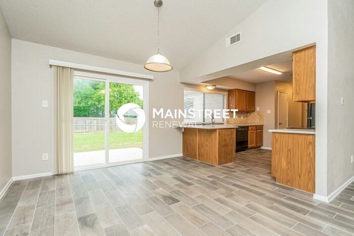 1712 Homestead St - Photo 6 of 16