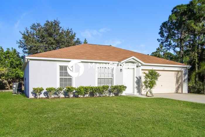 2511 Palomar Ave Se - Photo 2 of 16