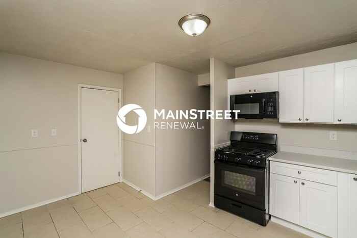 9823 Merioneth Ct - Photo 7 of 16