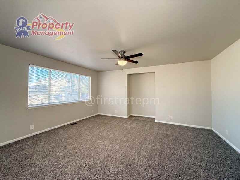 4612 W Freemont St - Photo 7 of 41