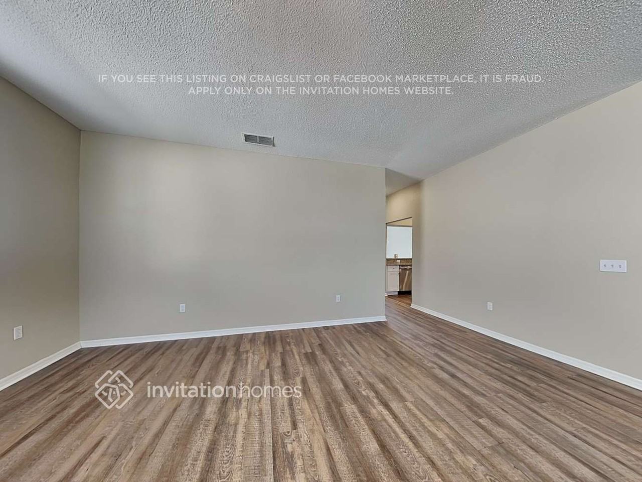 7435 Gingko Ave - Photo 3 of 19