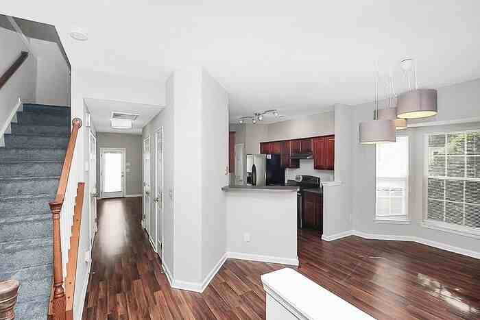 12851 Bullock Greenway Blvd - Photo 6 of 30