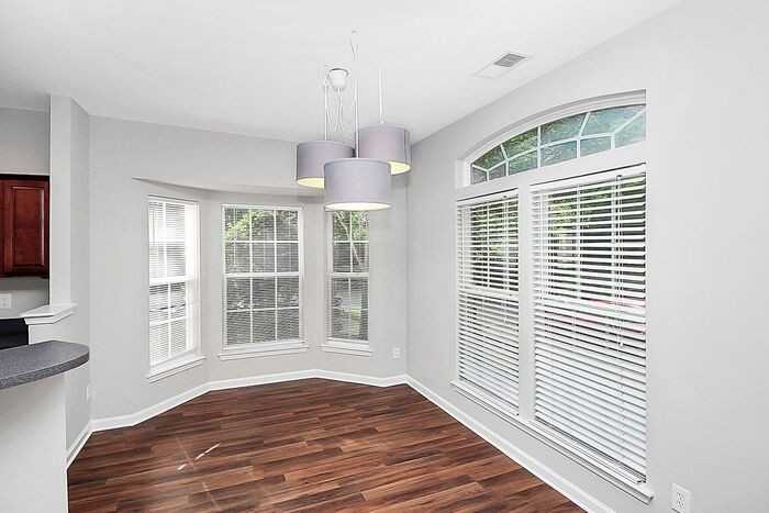 12851 Bullock Greenway Blvd - Photo 7 of 30