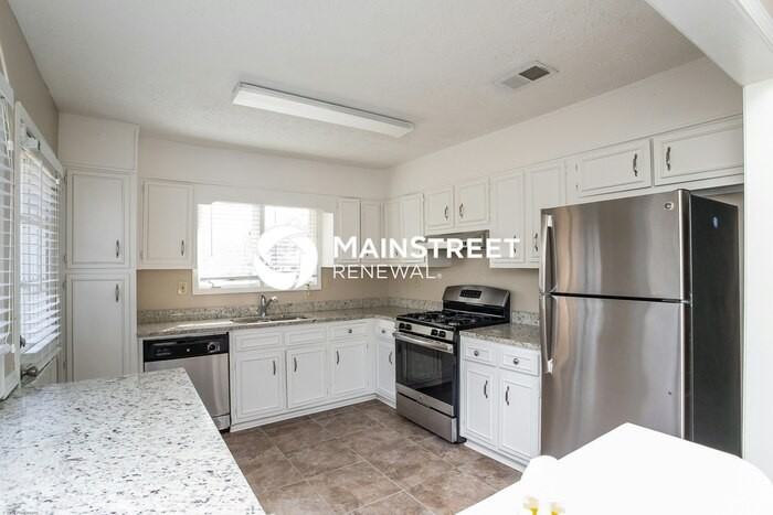 3751 Charlie Ln - Photo 6 of 15