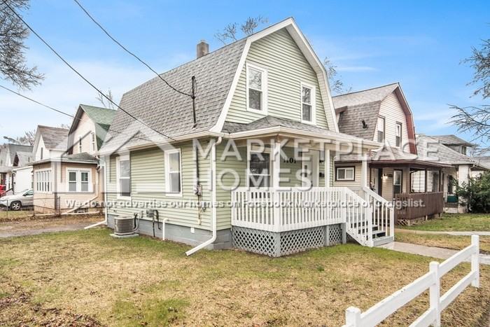 1101 May St - Photo 2 of 18