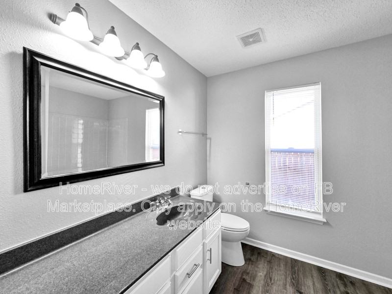 700 Runnymede Ct - Photo 7 of 25