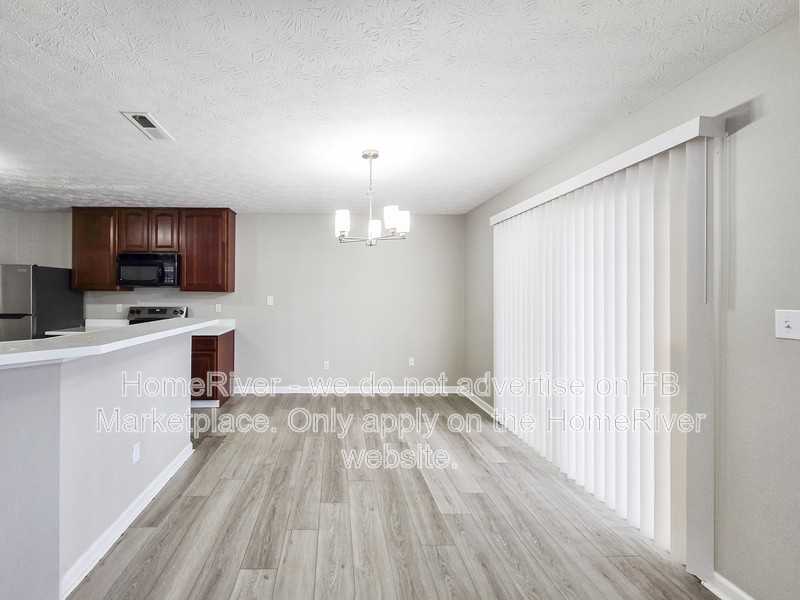 11648 Congressional Ct - Photo 3 of 22