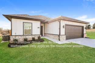 320 W 3rd St - Photo 1 of 1