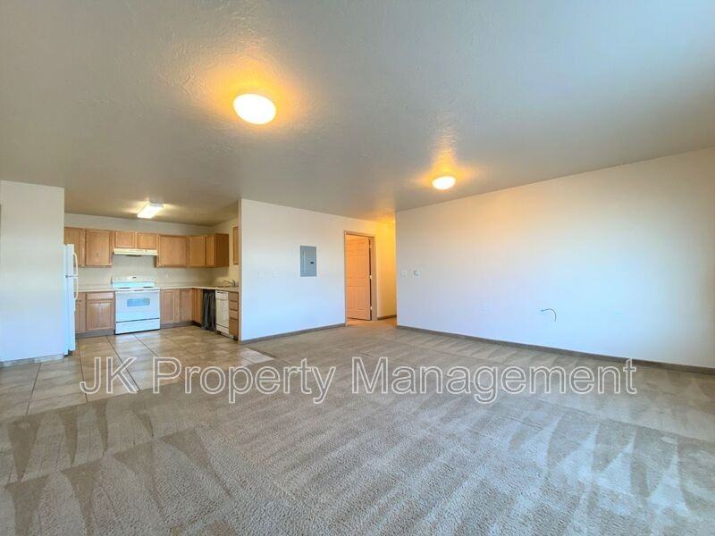 5112 4th Ave N #04 - Photo 5 of 14