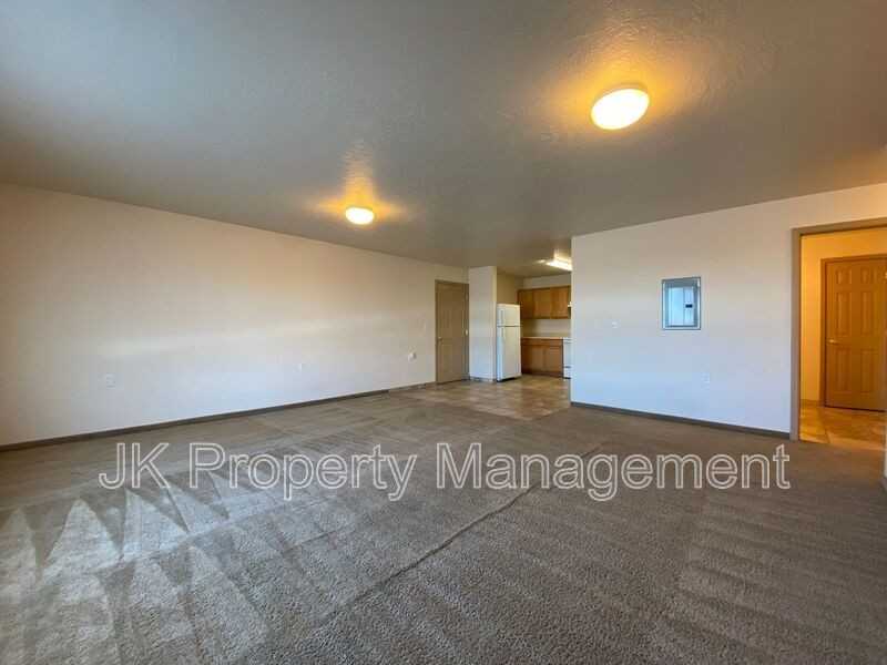 5112 4th Ave N #04 - Photo 6 of 14