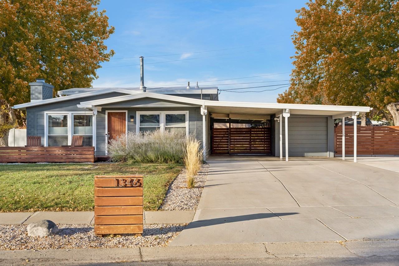 1346 W Phillips Ln #1 - Photo 5 of 34