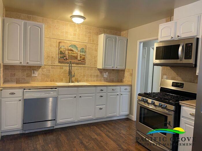 1608 Luxton St - Photo 5 of 23