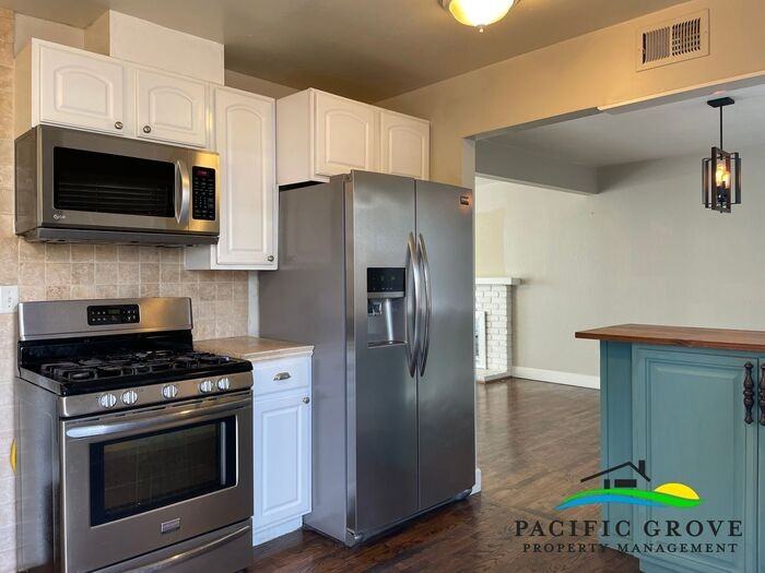 1608 Luxton St - Photo 7 of 23