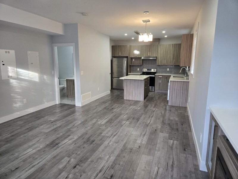 834 Cadder Ave #2 - Photo 7 of 24