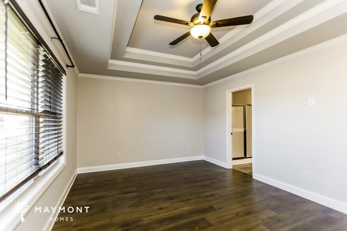 271 Green Bridge Ct - Photo 7 of 13