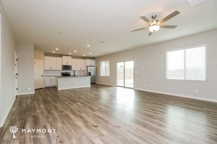 11515 W Cumberland Dr - Photo 4 of 12