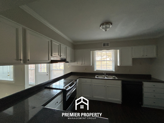 4200 Chesapeake Way - Photo 6 of 22