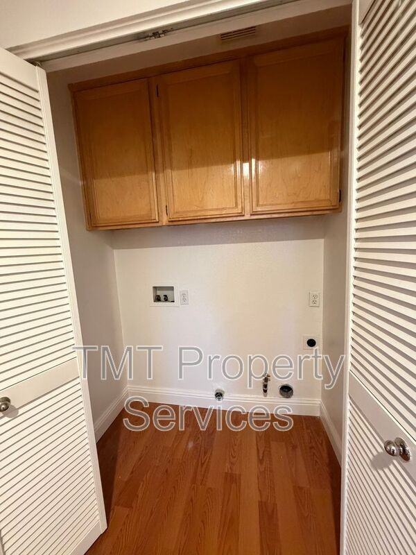 9119 Willowberry Way - Photo 6 of 18