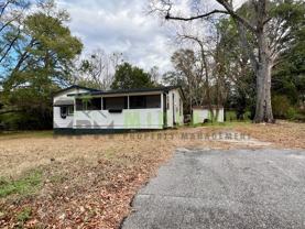 135 Rivelon Rd - Photo 1 of 1