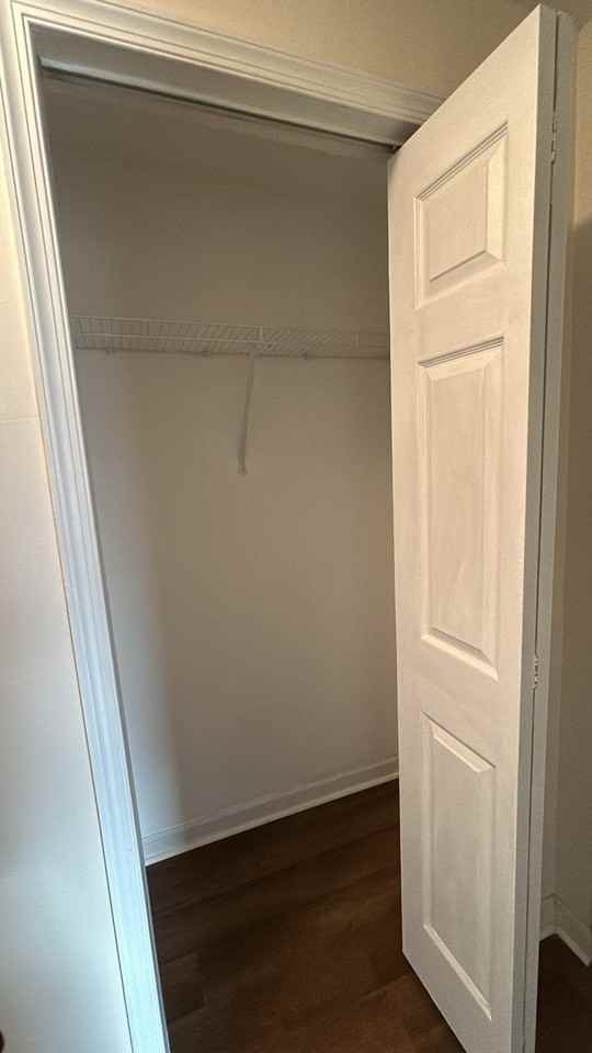 1039 Maryland Ave - Photo 3 of 8