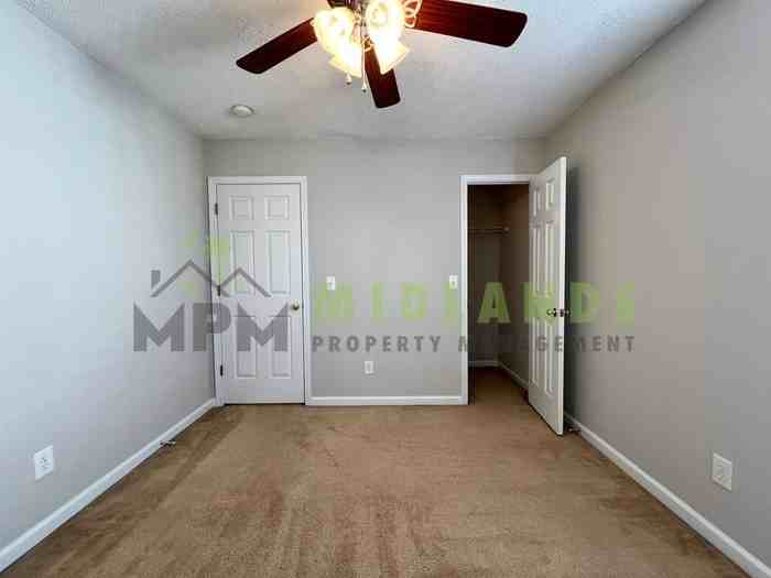 139 Arthurdale Dr - Photo 5 of 50