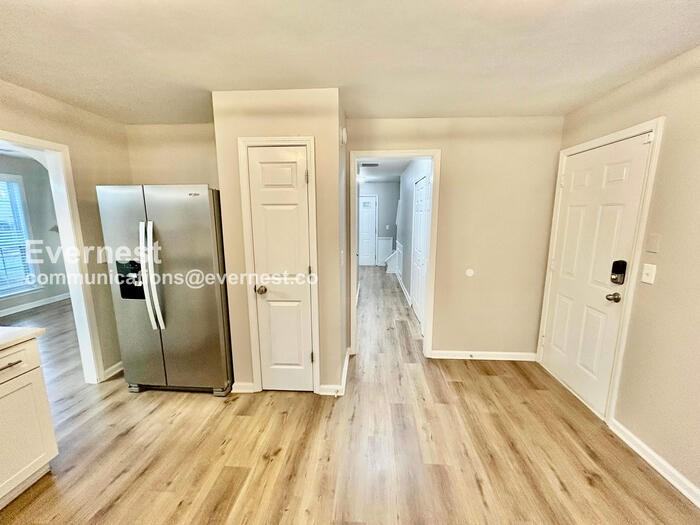 2250 Winthrope Way Dr - Photo 6 of 38