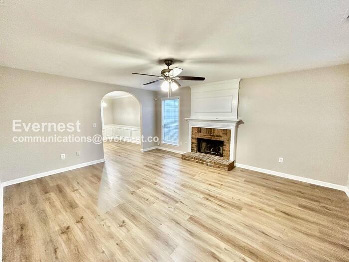 2250 Winthrope Way Dr - Photo 7 of 38