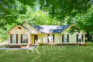 featured image of 6013 Trammell Rd
